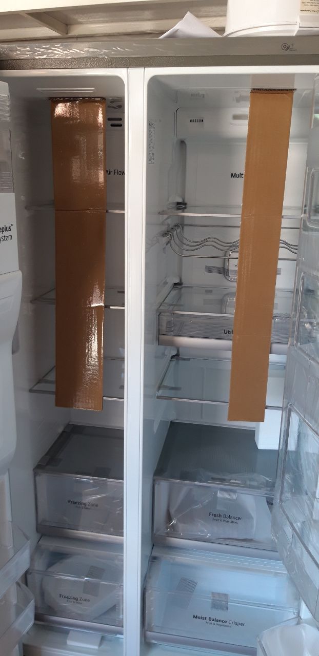 یخچال فریزر 2 درب نقره ای ال جی مدل GR-X259CSBV