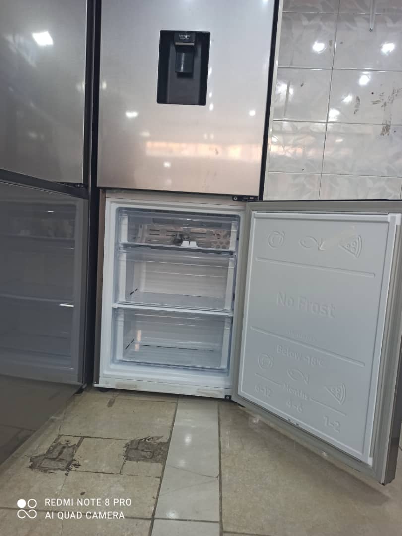 یخچال دوقلوی 4 درب سامسونگ 40 فوت مدل RB34T630 - RB34T670