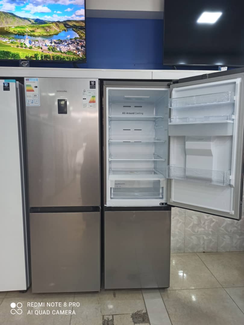 یخچال دوقلوی 4 درب سامسونگ 40 فوت مدل RB34T630 - RB34T670