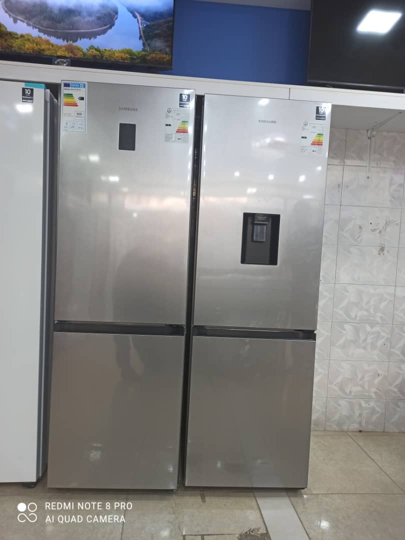 یخچال دوقلوی 4 درب سامسونگ 40 فوت مدل RB34T630 - RB34T670