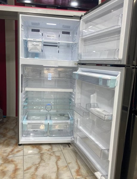 یخچال بالا پایین الجی 30 فوت مدل GRB-832 در گناوه