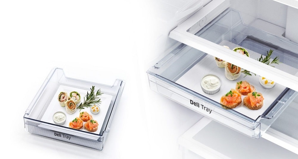 قفسه ی Deli Tray نیز از دیگر ویژگی های یخچال RT62