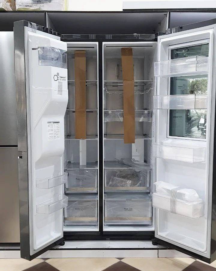 نمای داخلی یخچال ال جی GCX-287TNB